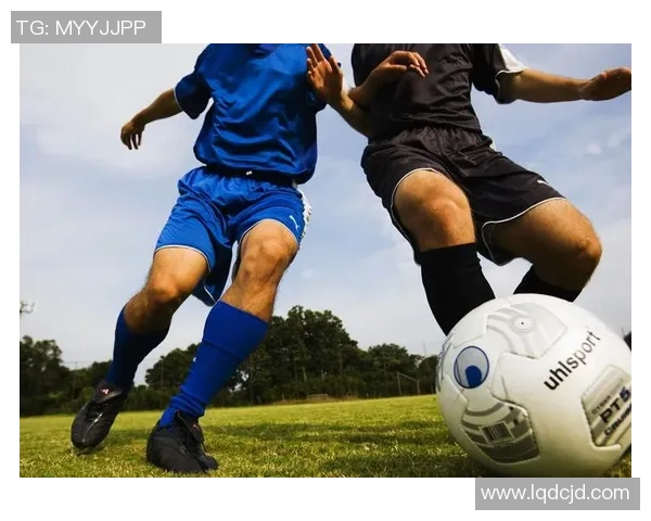 燃情绿茵场梦幻对决 全球足球巨星携手共谱荣耀篇章